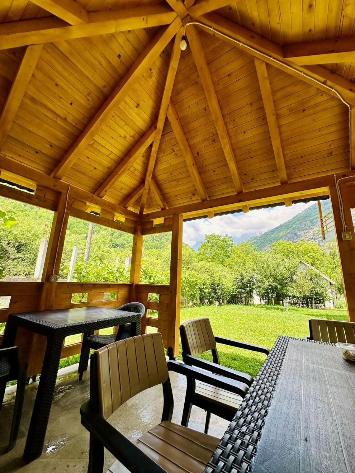 Mountain Oasis Hotel Valbone Bagian luar foto